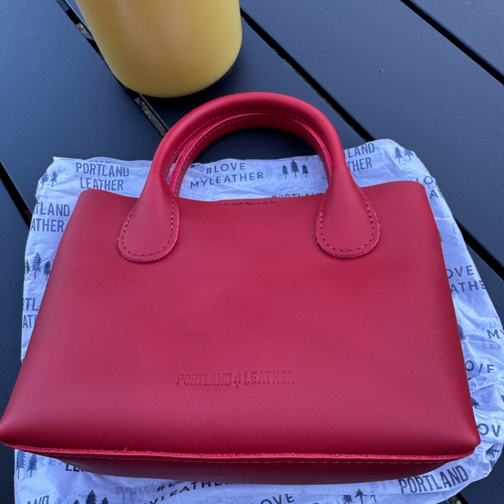 Portland Leather Vibrant Red Mini Bag - Picture 3 of 5
